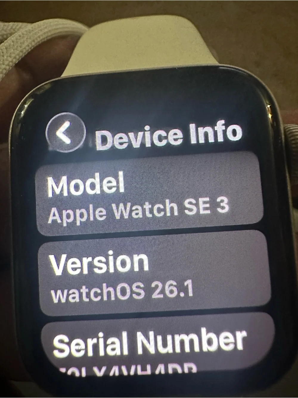 Apple Watch SE Silver with Cream Sport Band